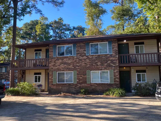 $1,245 | 3200 Ginger Drive, Unit A, Tallahassee, FL 32308