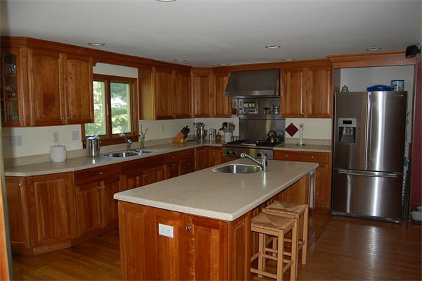 8 County Road Burlington, MA 01803 - Photo 4 of 17 Gallery Image 4