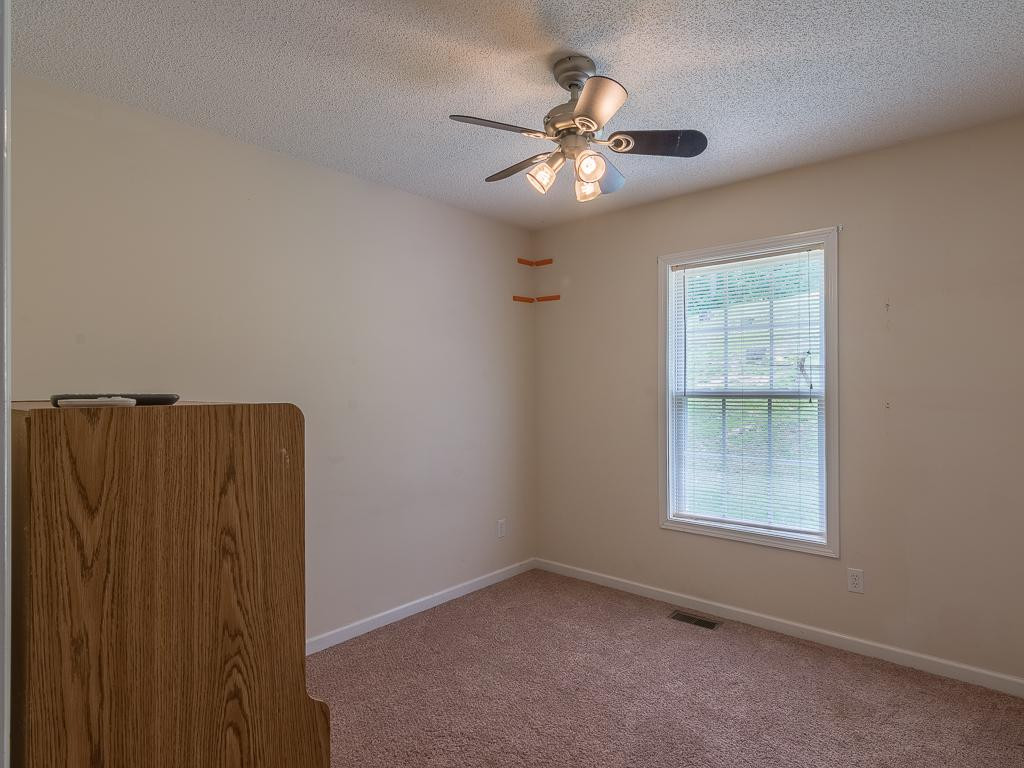 49 Maple Ridge Court Jonesborough, TN 37659 - Photo 22 of 36 Photo 22