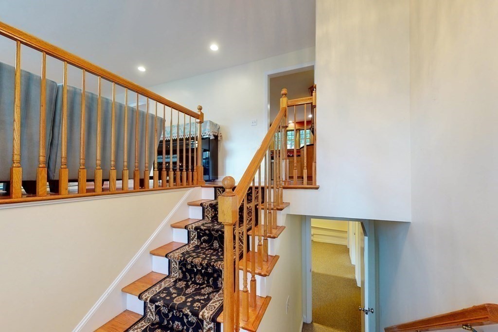 53 Maple Ridge Road Reading, MA 01867 - Photo 3 of 35