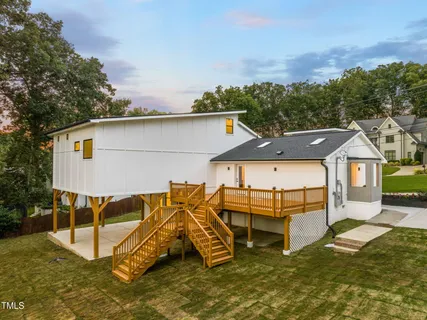 $1,199,999 | 721 Currituck Drive, Raleigh, NC 27609