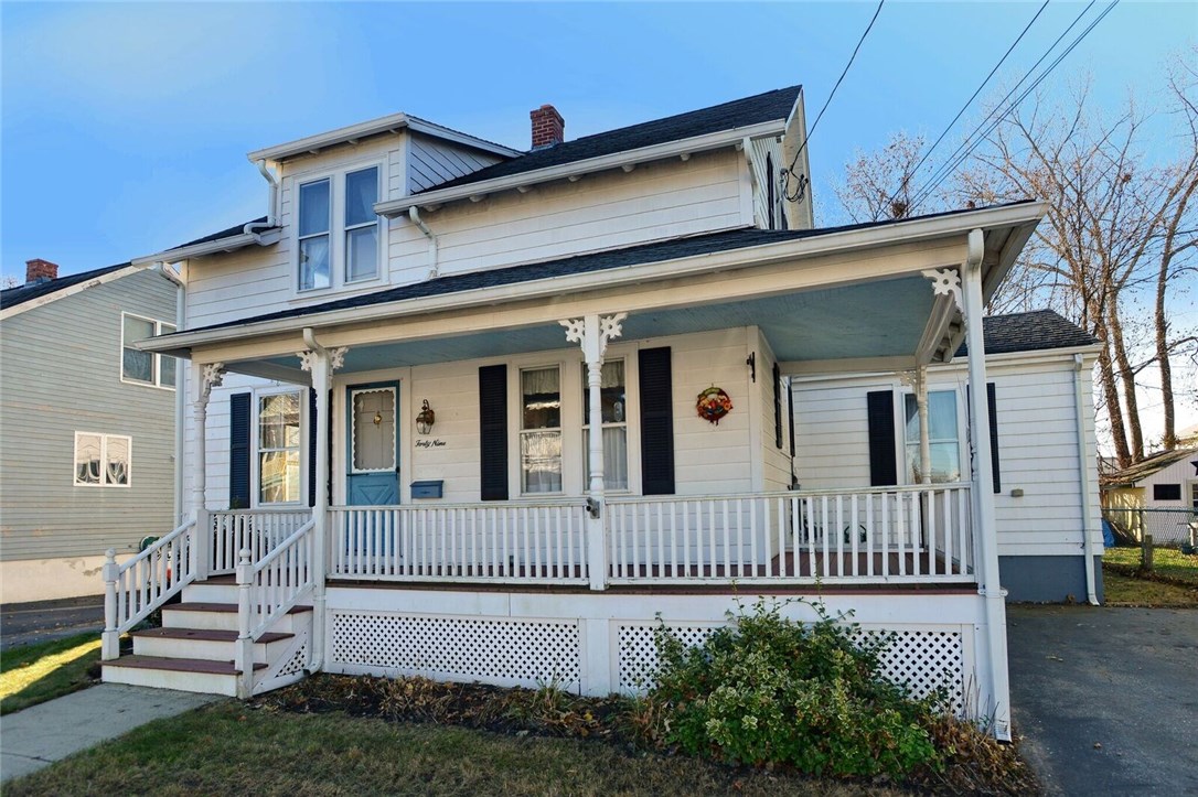 49 Mason Street Warren, RI 02885 - Photo 1 of 27 Gallery Image 1