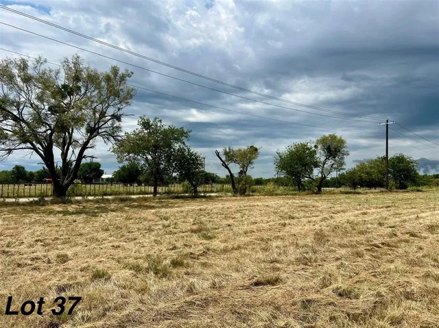$75,000 | 910 Old Oran Road, Perrin, TX 76486