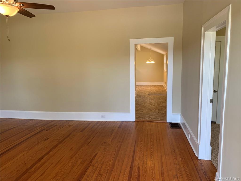 306 Loop Road North Kannapolis, NC 28081 - Photo 6 of 28