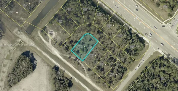 $150,000 | 807 Fabian Circle, Fort Myers, FL 33913