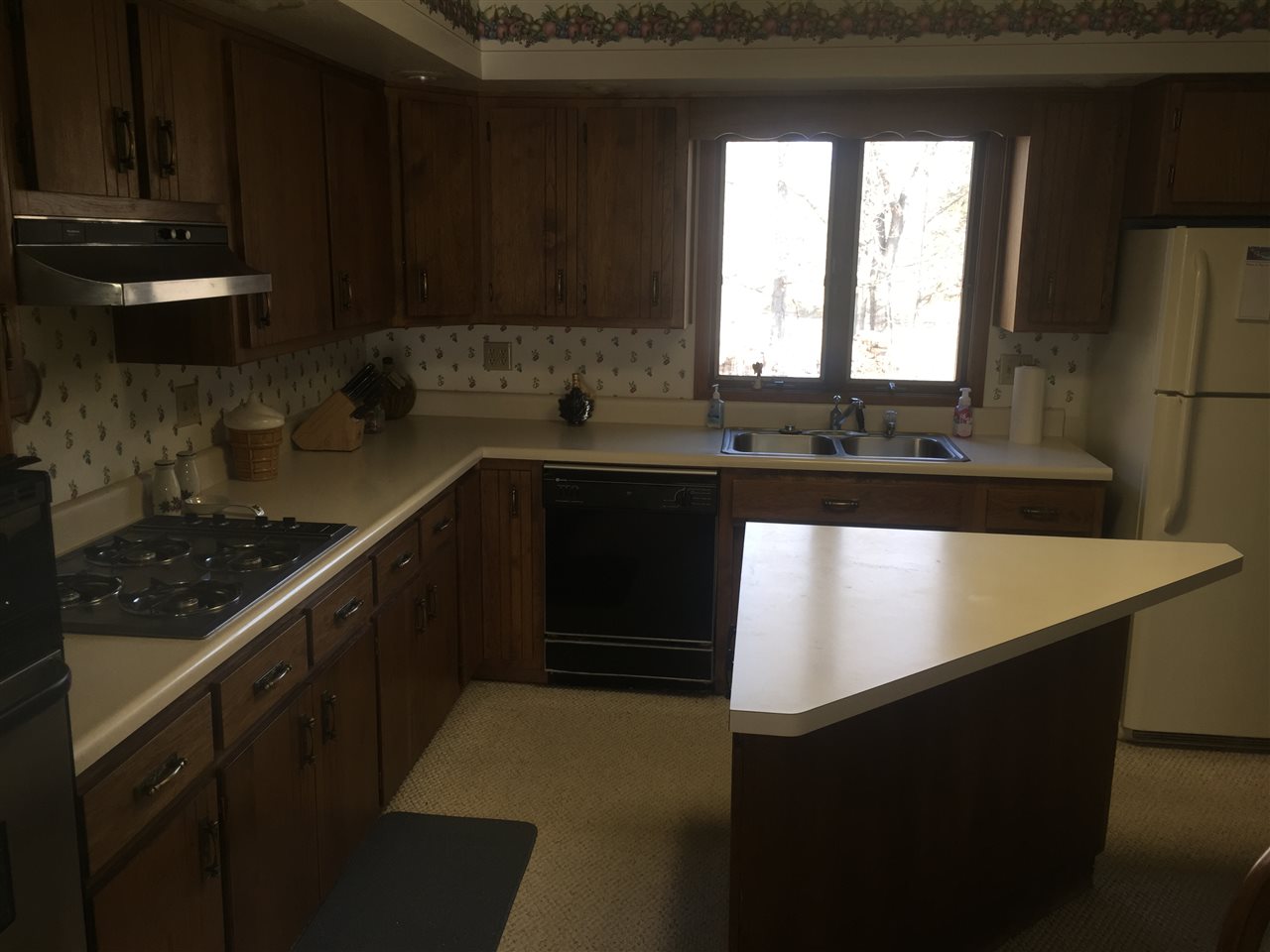 18208 Richey Lane Huntertown, IN 46748 - Photo 3 of 26
