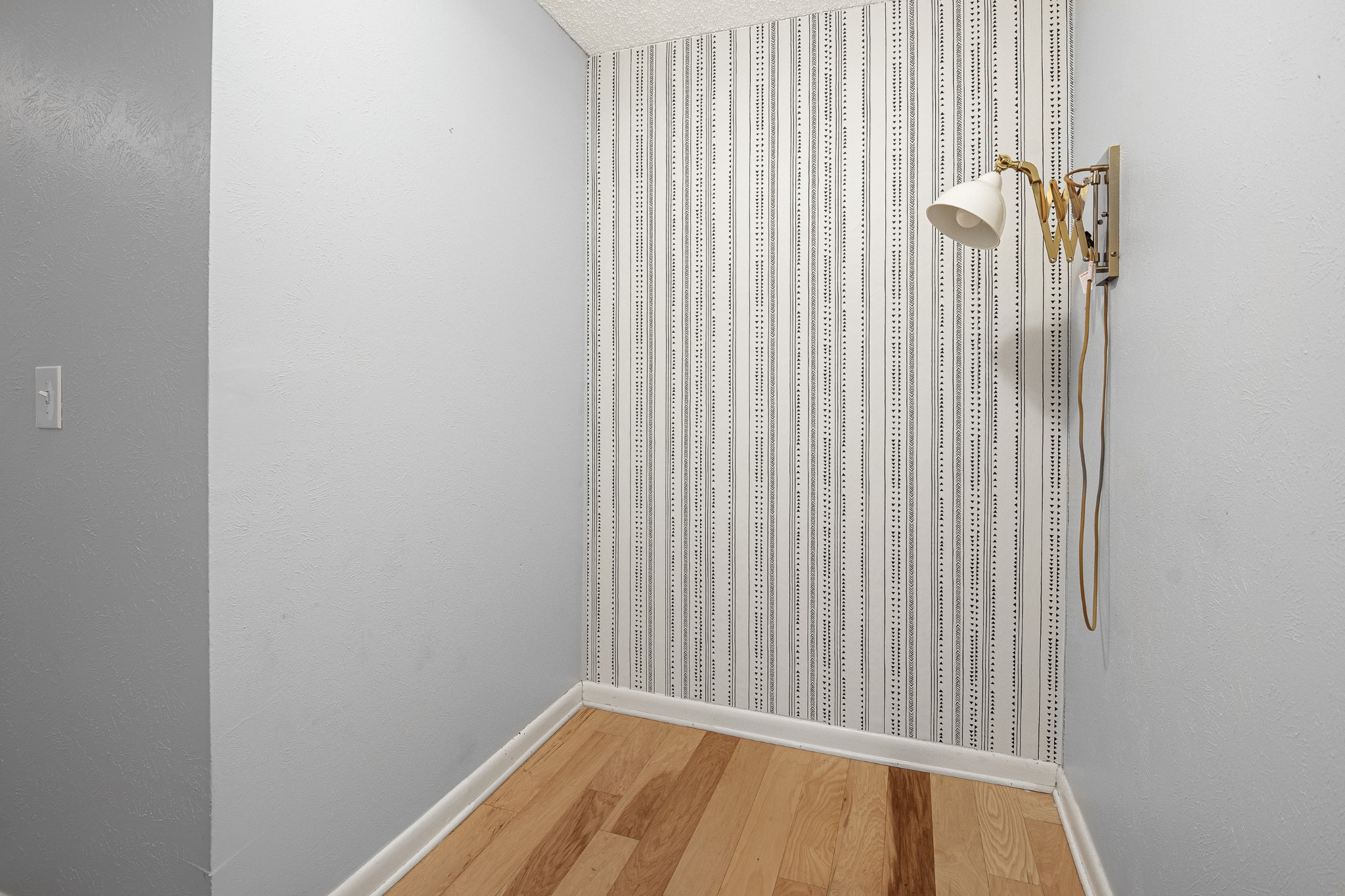 21 Vaughns Gap Road, Unit 23 Nashville, TN 37205 - Photo 19 of 25 a view of a room with wooden floor