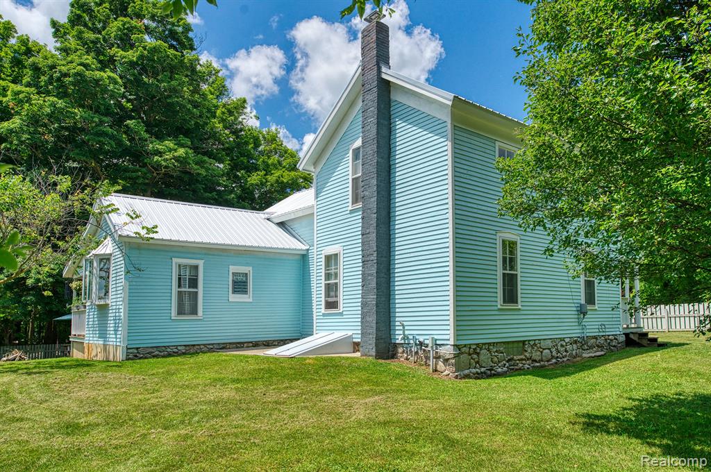5980 North Owosso Road Fowlerville, MI 48836 - Photo 35 of 44
