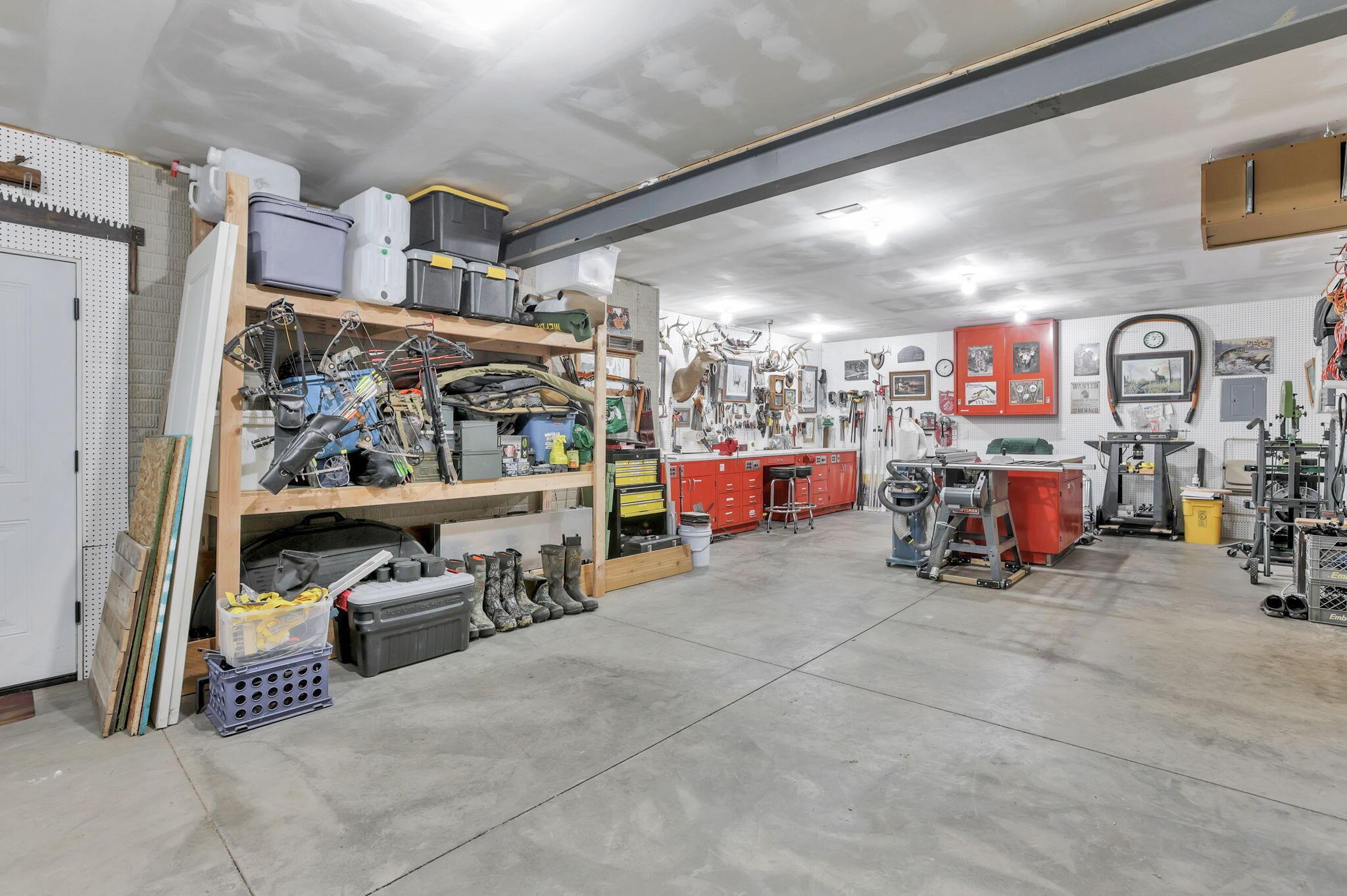 8578 Liberty Road North Powell, OH 43065 - Photo 45 of 58