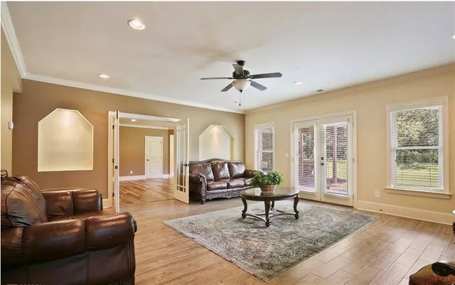 $11,500 | 6552 Long Acres Drive, Atlanta, GA 30328