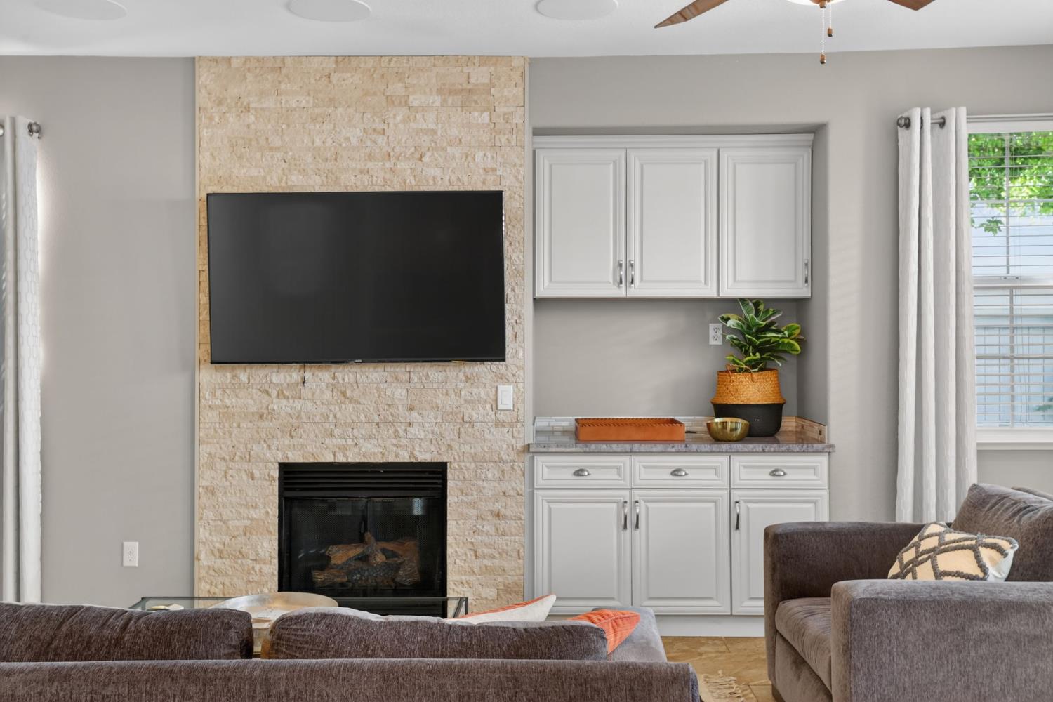 1401 Indiana Way, Unit 61 Rocklin, CA 95765 - Photo 8 of 49