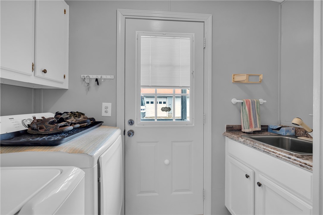 721 Cedar Crest Trail Walhalla, SC 29691 - Photo 22 of 47 A well-appointed utility room features a convenient sink and ample storage.