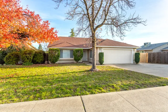$375,000 | 774 Springer Drive, Redding, CA 96003