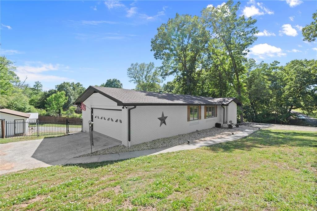 1002 Hank Lane Canton, GA 30114 - Photo 2 of 52