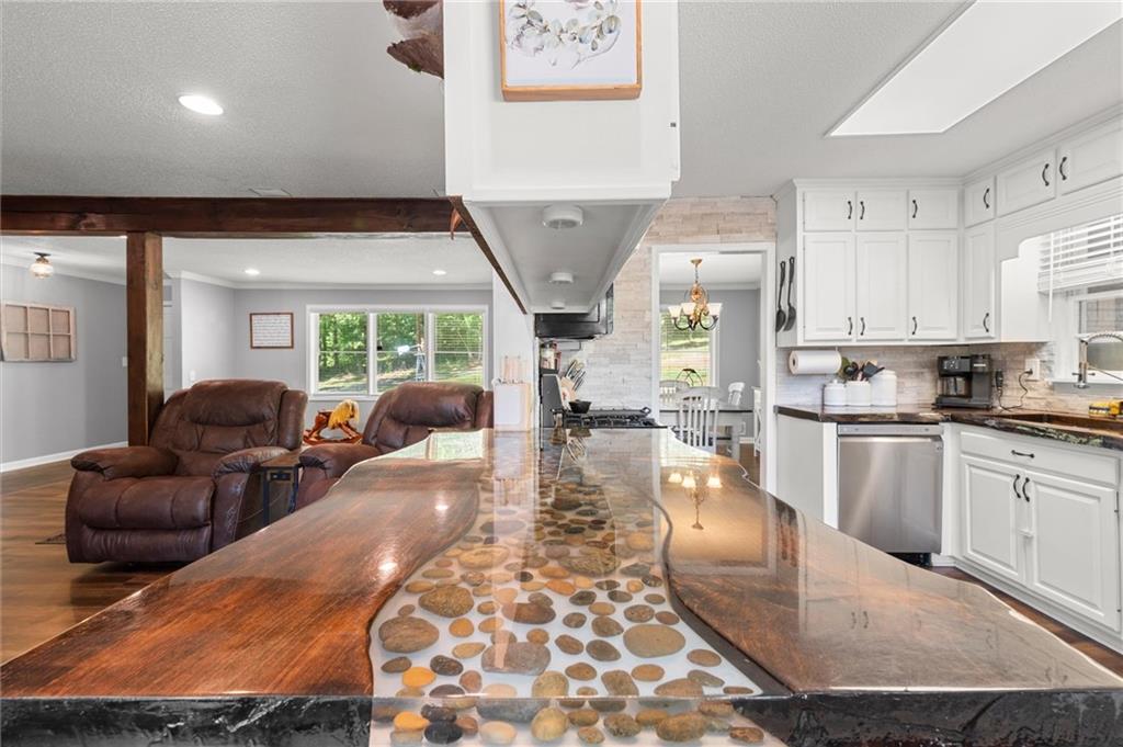 1002 Hank Lane Canton, GA 30114 - Photo 21 of 52