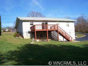 815 Monte Vista Road Candler, NC 28715 - Photo 4 of 10 Gallery Image 4