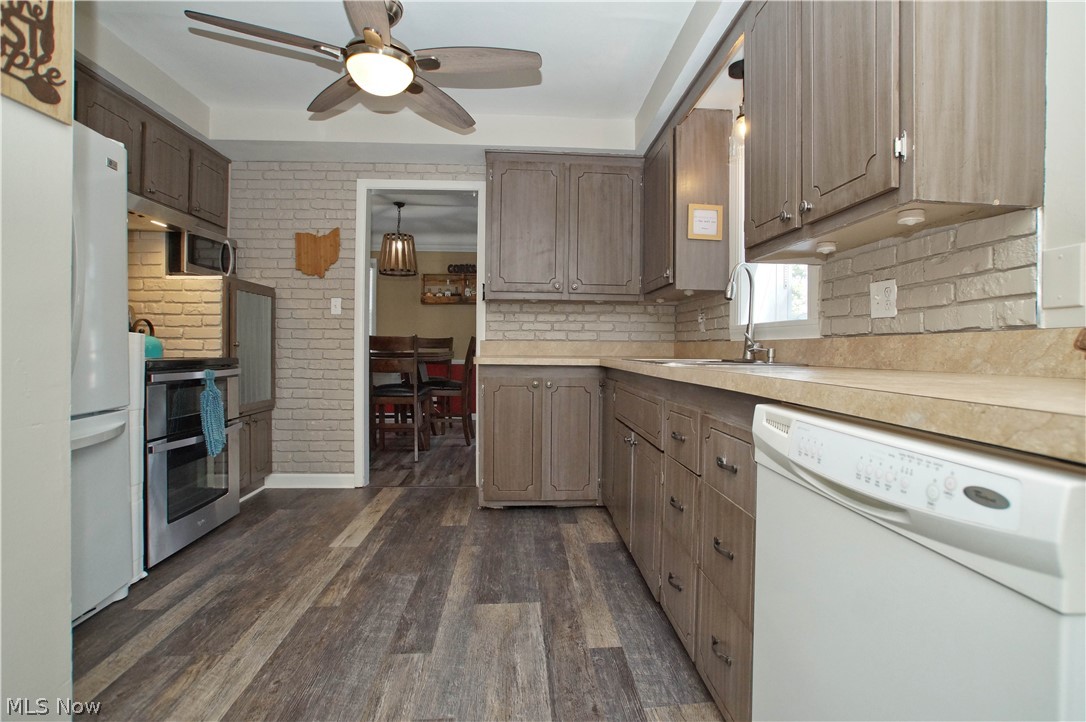 1203 Brainard Road Lyndhurst, OH 44124 - Photo 8 of 22