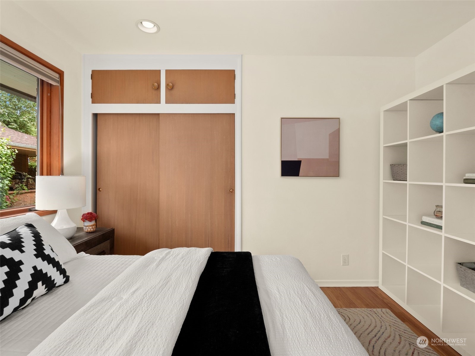 2313 Northwest Blue Ridge Drive Seattle, WA 98177 - Photo 17 of 32