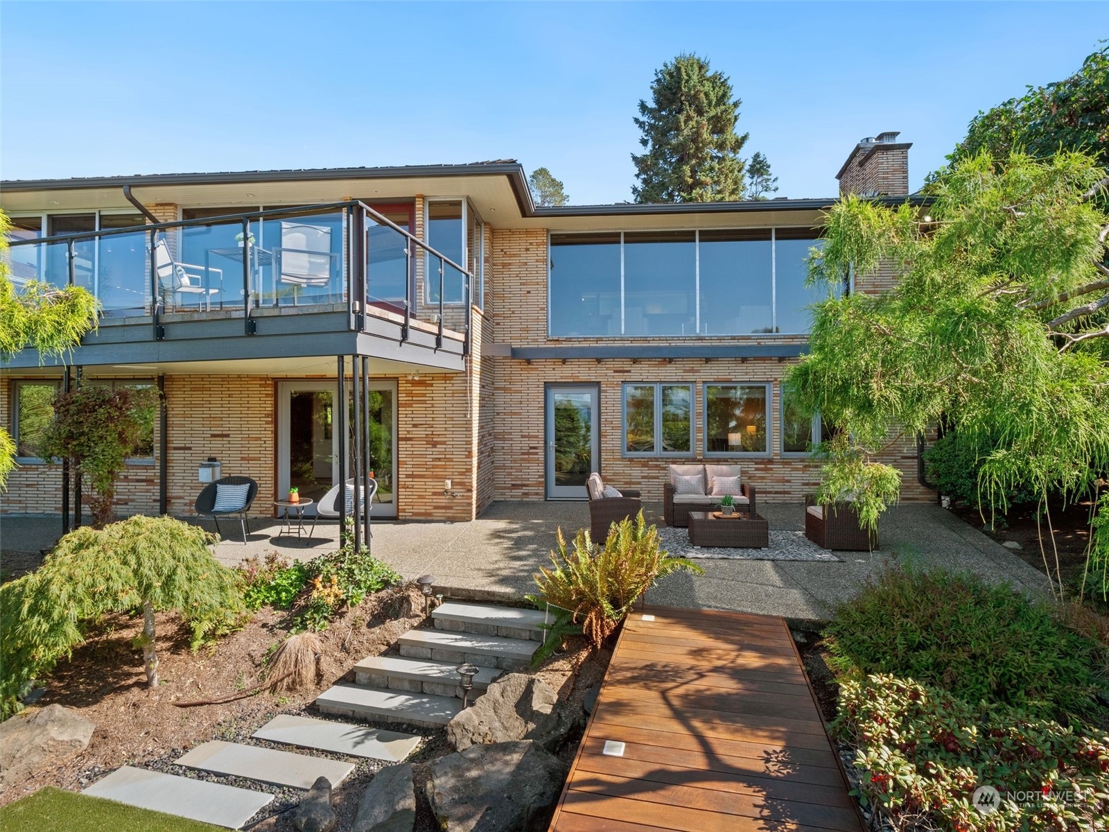 2313 Northwest Blue Ridge Drive Seattle, WA 98177 - Photo 30 of 32