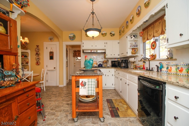 301 3rd Street Clifton, NJ 07011 - Photo 12 of 28