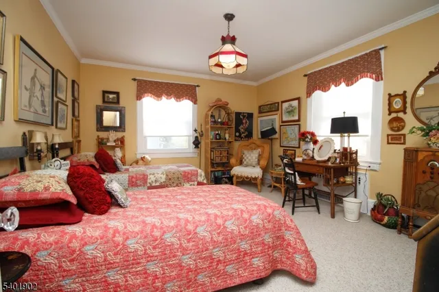 $820,000 | 301 3rd Street, Clifton, NJ 07011