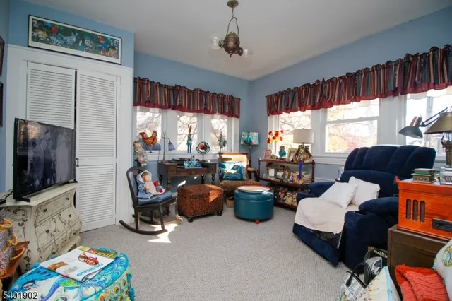 $820,000 | 301 3rd Street, Clifton, NJ 07011