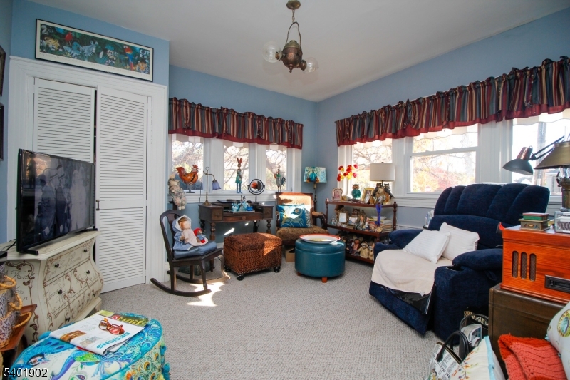 301 3rd Street Clifton, NJ 07011 - Photo 9 of 28