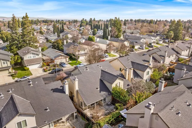 $899,000 | 2128 Alexander Way, Pleasanton, CA 94588