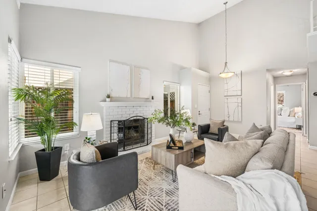 $899,000 | 2128 Alexander Way, Pleasanton, CA 94588