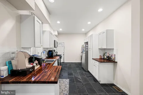 $275,000 | 1627 West Thompson Street, Philadelphia, PA 19121