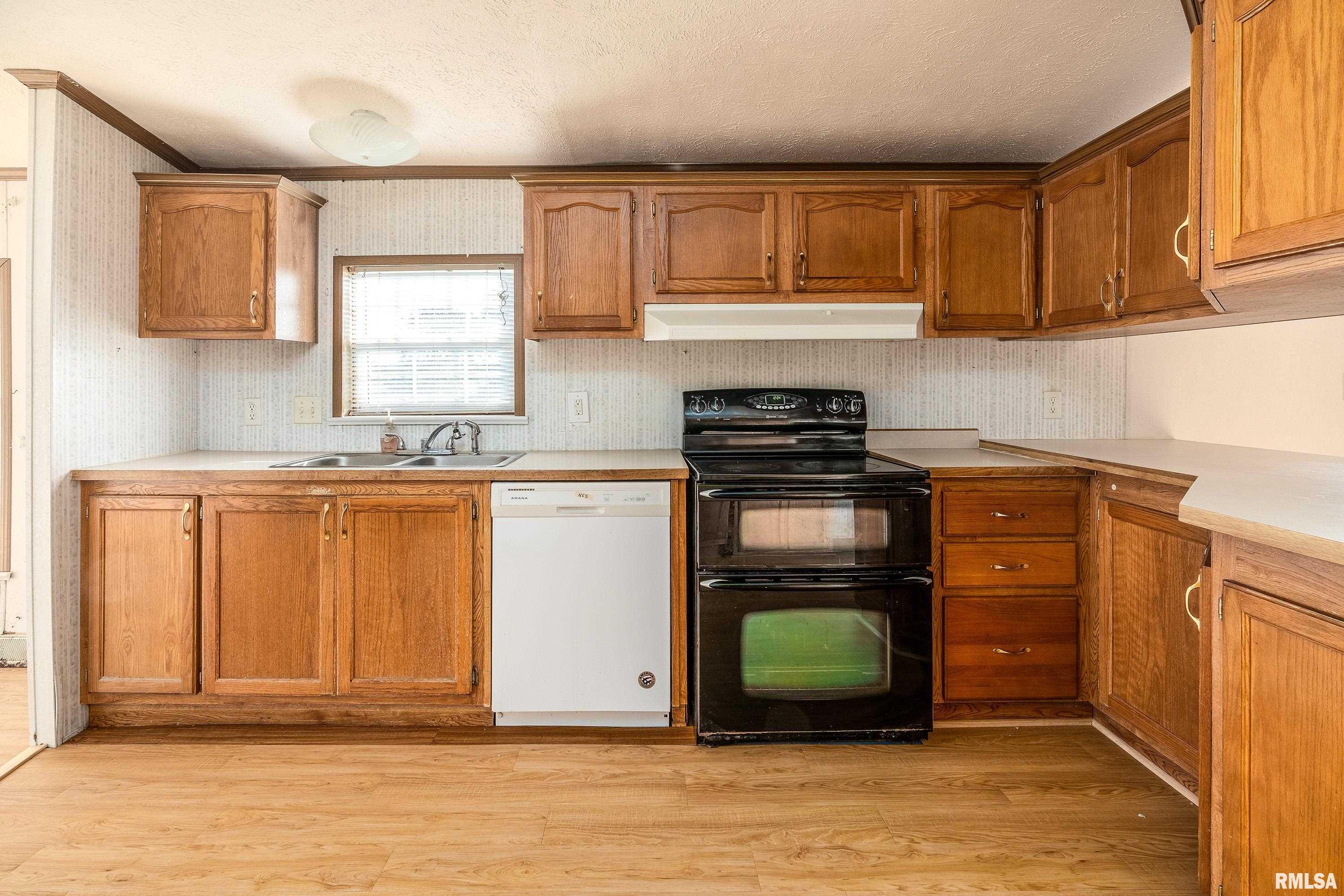 14809 Sulphur Springs Road Creal Springs, IL 62922 - Photo 13 of 41