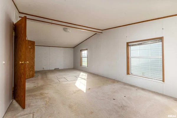 $177,000 | 14809 Sulphur Springs Road, Creal Springs, IL 62922