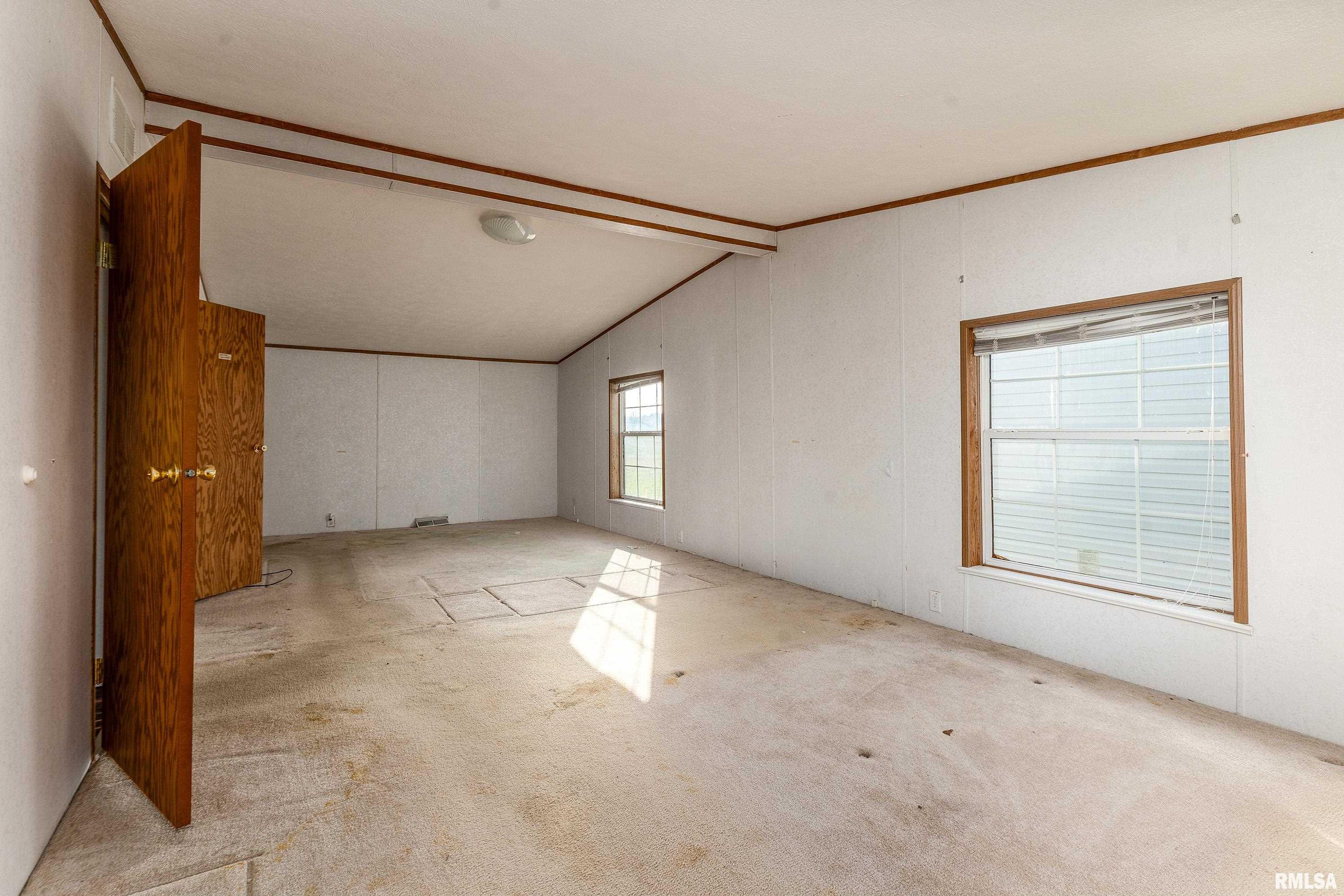 14809 Sulphur Springs Road Creal Springs, IL 62922 - Photo 14 of 41