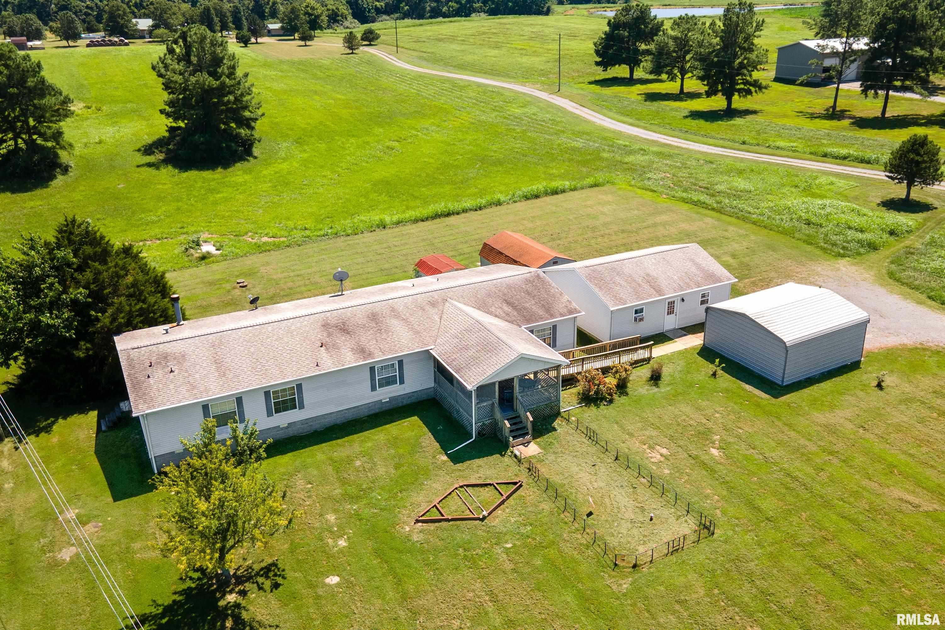 14809 Sulphur Springs Road Creal Springs, IL 62922 - Photo 18 of 41