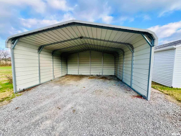 $177,000 | 14809 Sulphur Springs Road, Creal Springs, IL 62922