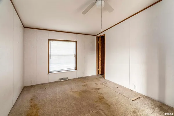$177,000 | 14809 Sulphur Springs Road, Creal Springs, IL 62922