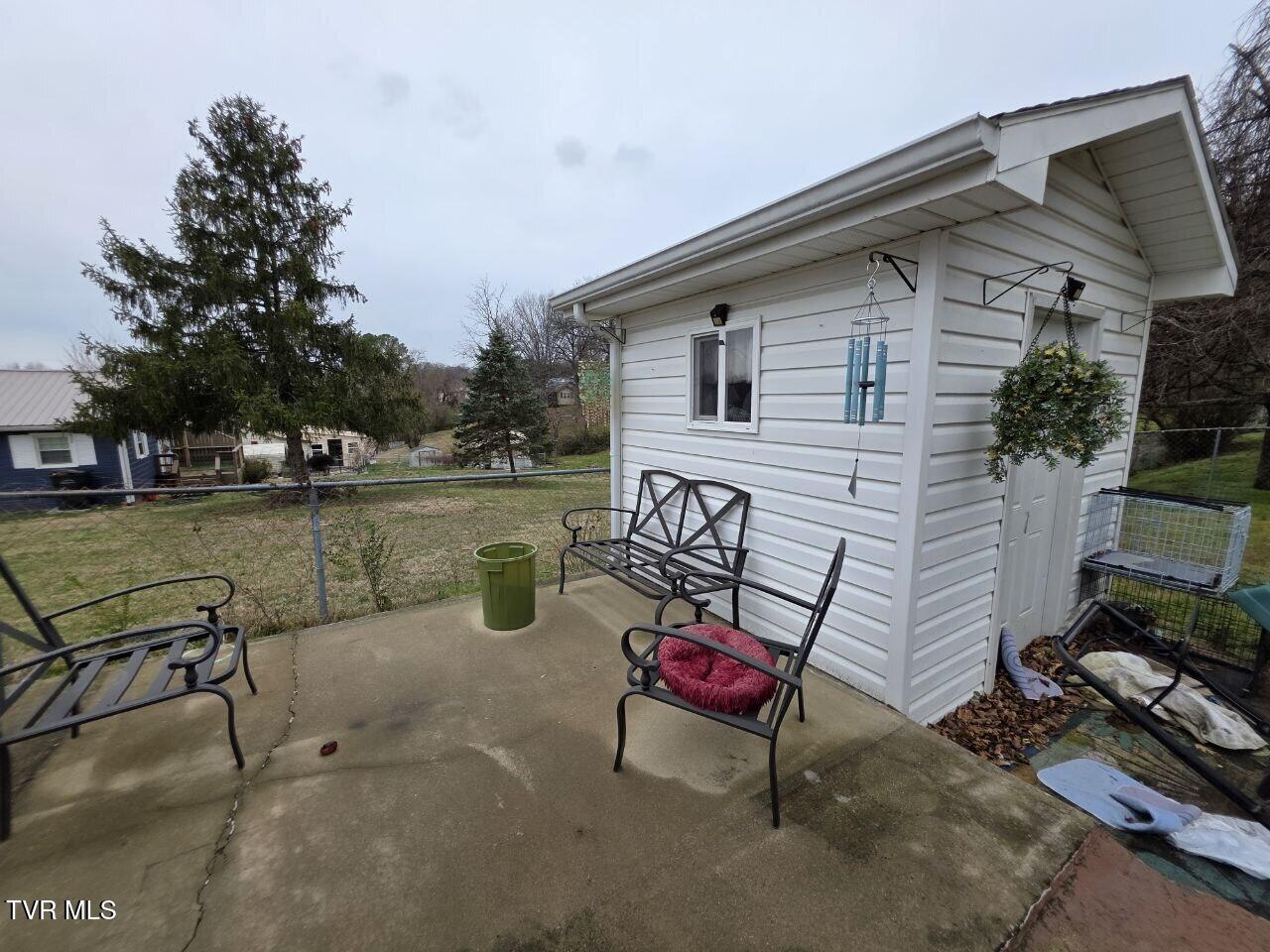 421 Juniper Street Greeneville, TN 37745 - Photo 11 of 20 11