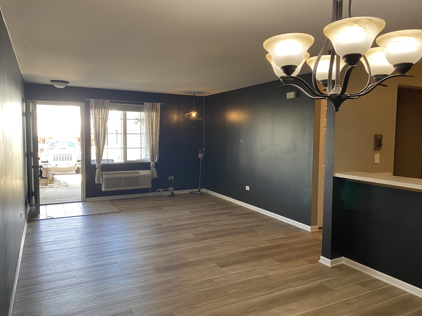 1600 McClure Road Aurora, IL 60505 - Photo 3 of 15 Gallery Image 3