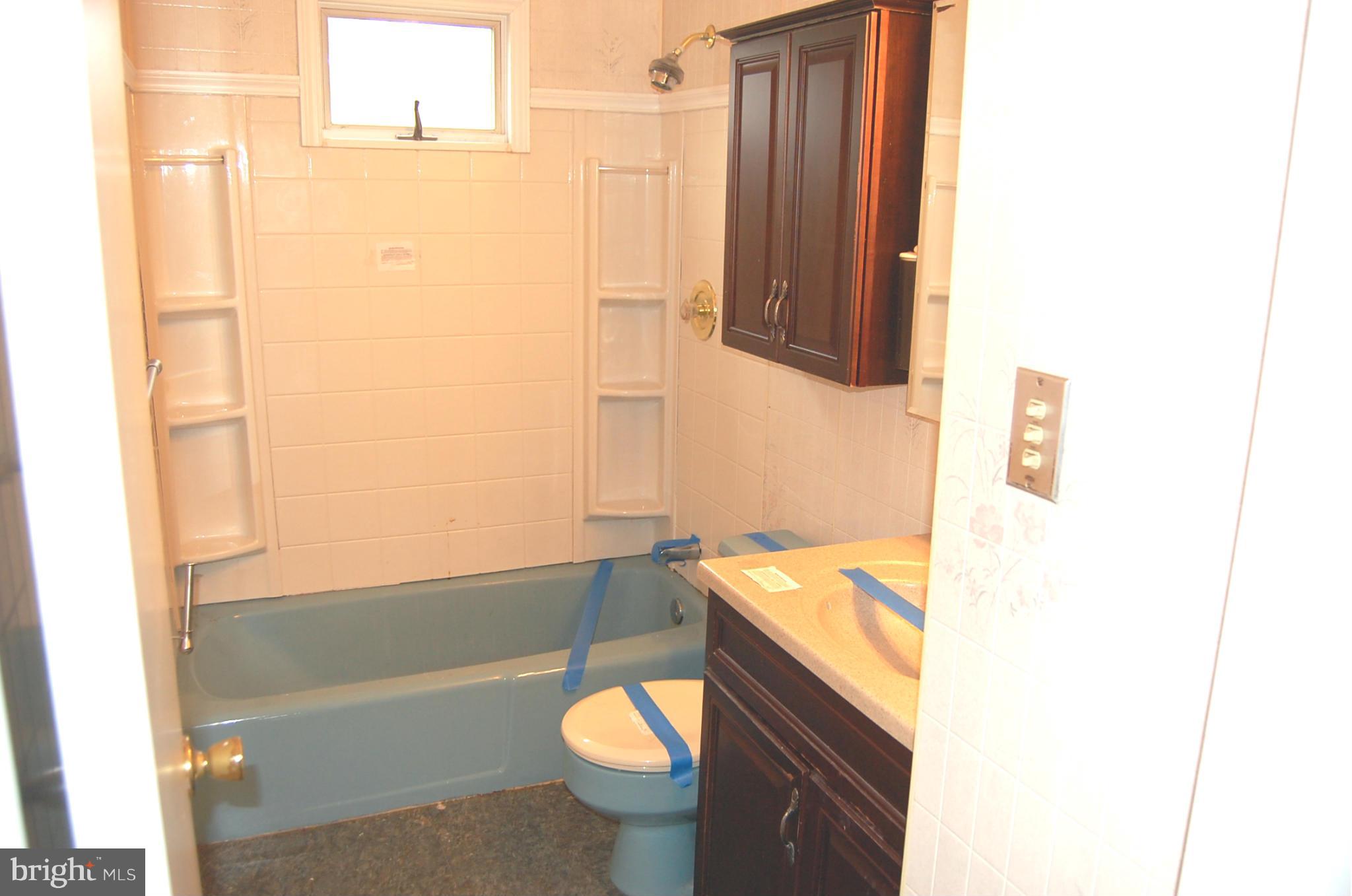 478 Broadwater Road Arnold, MD 21012 - Photo 12 of 13 Bath