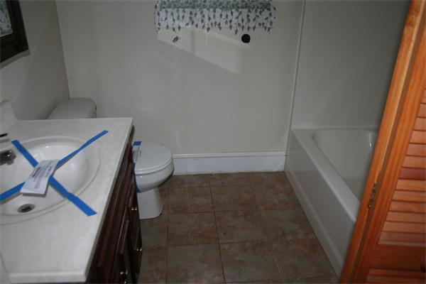 200 Cato Street, Unit 2 Woonsocket, RI 02895 - Photo 6 of 10 Gallery Image 6