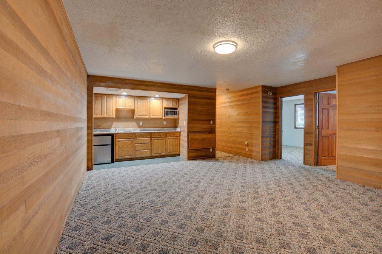 4000 North Foothill Road Medford, OR 97504 - Photo 24 of 67 b21