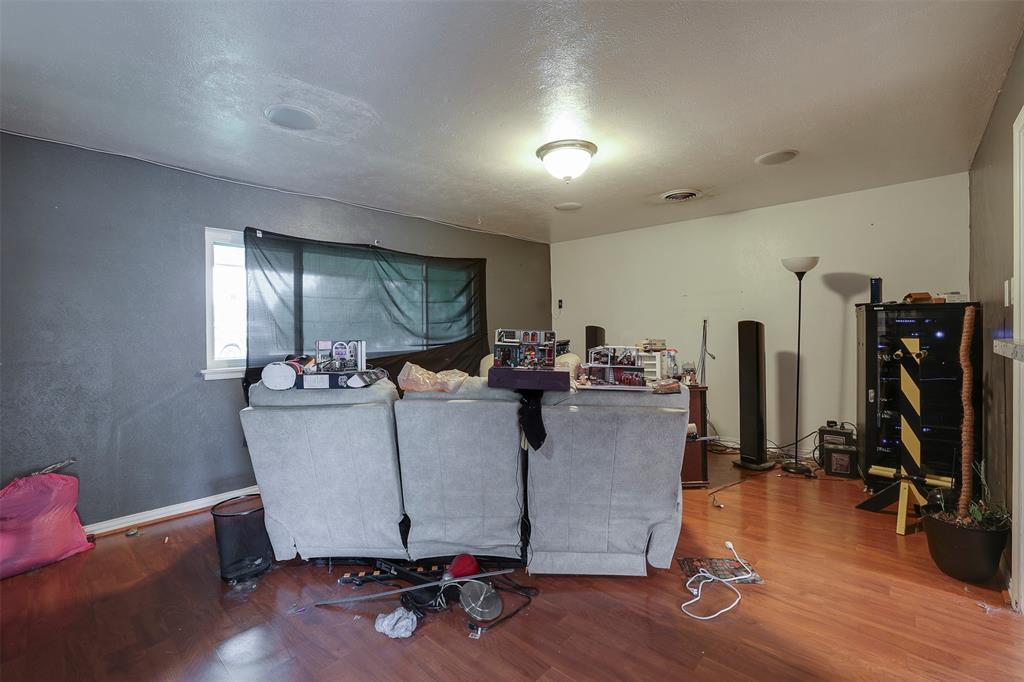 7001 Overhill Road Fort Worth, TX 76116 - Photo 4 of 29 Gallery Image 4