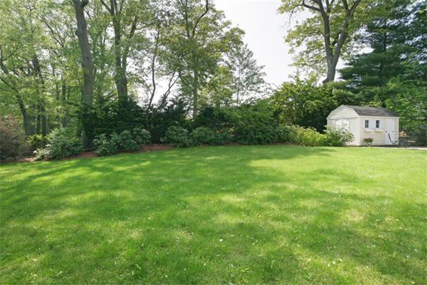 65 Indian Ridge Road Newton, MA 02459 - Photo 9 of 9 a view of a tiny house with a park