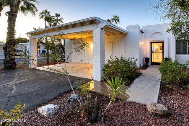 $340,000 | 4840 East Fort Lowell Road, Unit H, Tucson, AZ 85712