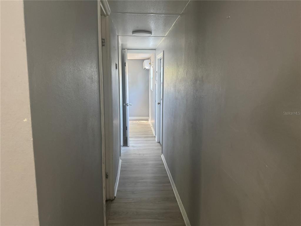 4239 Memphis Avenue New Port Richey, FL 34652 - Photo 4 of 5