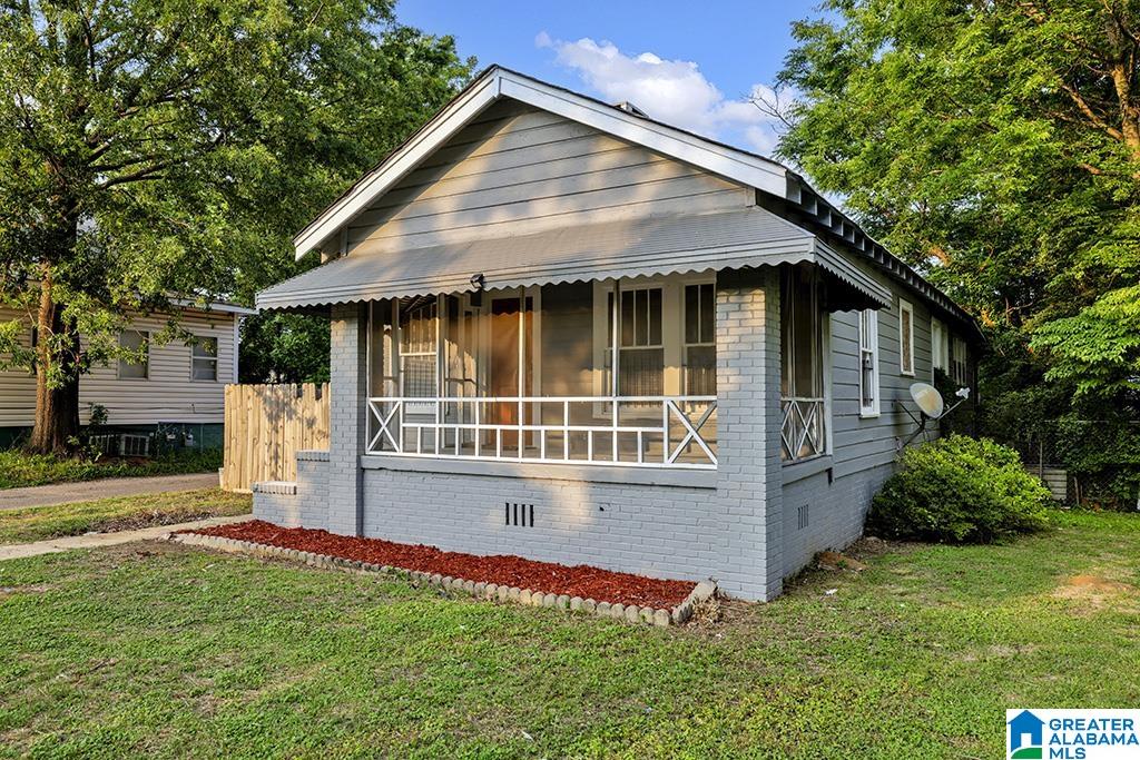 531 7th Street West Birmingham, AL 35204 - Photo 1 of 25