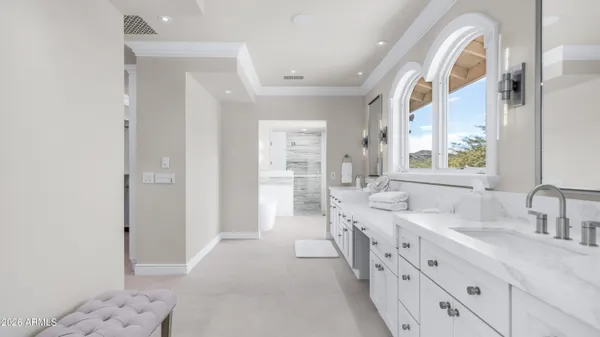 $3,495,000 | 12240 South Honah Lee Court, Phoenix, AZ 85044