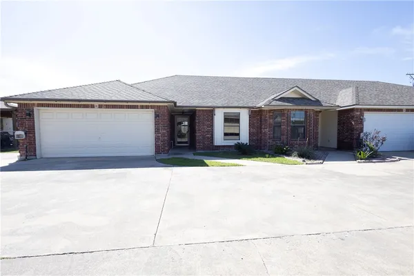 $225,000 | 2839 Mckinzie Road, Unit 4, Corpus Christi, TX 78410