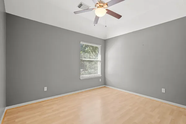 $2,900 | 47 North Winterport Circle, The Woodlands, TX 77382