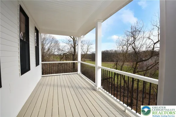$799,499 | 4740 Hillcrest Lane, Whitehall, PA 18052